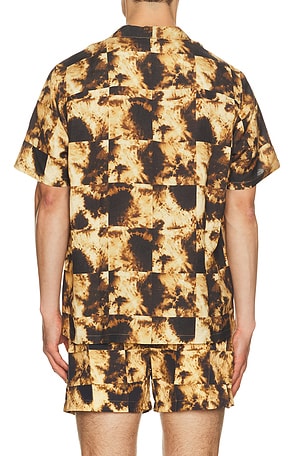 AUTO-REPLY Alex Printed Short Sleeve Linen Shirt in Brown. Size S. Also