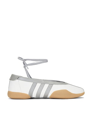 Taekwondo Mei Ballet adidas Originals