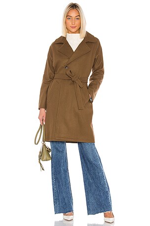Manteau Bakerstreet Trench in Marron Glace REVOLVE