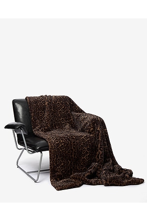 Apparis Brady Blanket in Brown