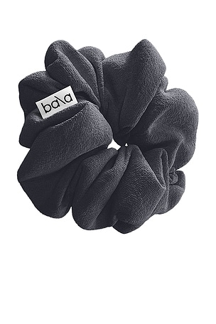 bala Mat Scrunchie in Charcoal