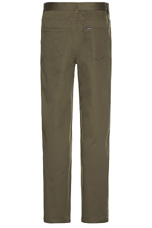 Barbour Lightweight Stretch Chino in Army