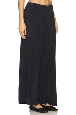 Barefoot Dreams CozyChic Ultra Light Palazzo Pant in Black. Size XS. Also