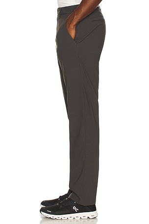 Beyond Yoga Essential Men's Chino 32 Trouser in Black