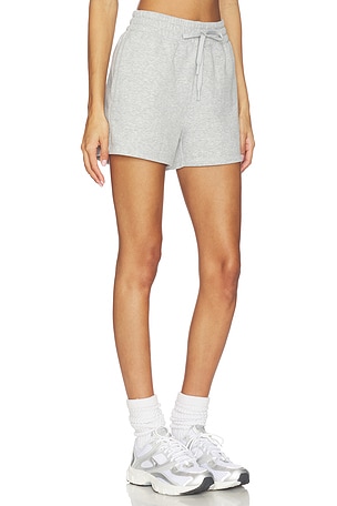Beyond Yoga SHORT SWEAT en Light Gris