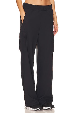 Beyond Yoga City Chic Cargo Pant in Black