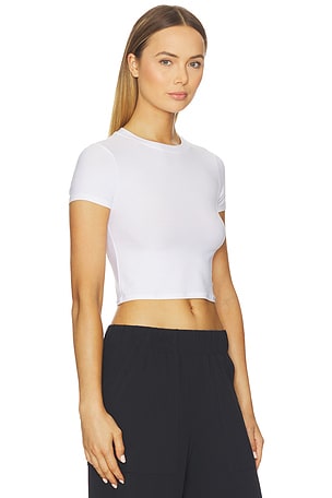 Featherweight Cropped Tee Beyond Yoga