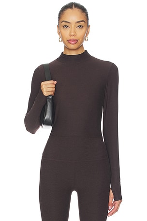 Featherweight Moving On Cropped Pullover Beyond Yoga