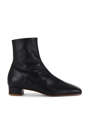 Frye Jamie Zip Bootie in Black REVOLVE