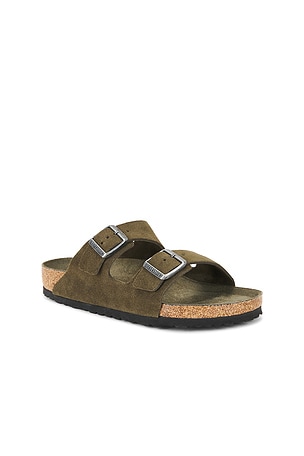 BIRKENSTOCK Arizona Sandal in Olive