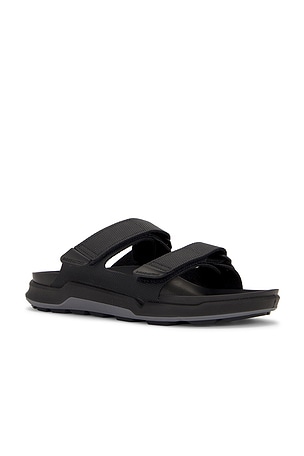 BIRKENSTOCK Atacama Ce in Black