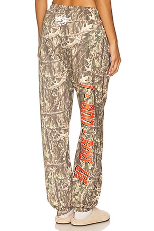 1-800-manhunt Kimmy Pant Boys Lie