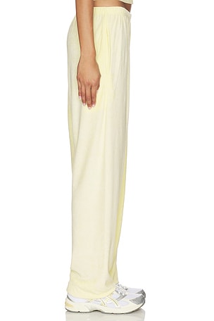 Boys Lie Athletic Depts V3 Kimmy Pant in Yellow