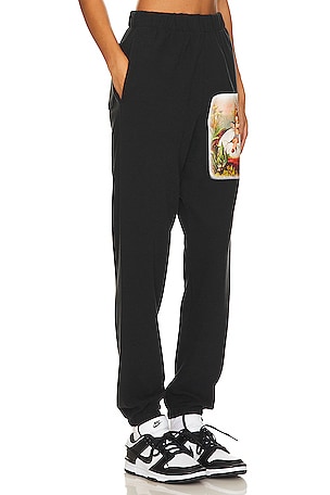 Boys Lie Nestled Up Sweatpants in Black