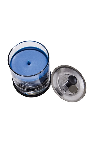 Blind Barber Tompkins Candle in Beauty: NA