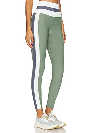 BEACH RIOT Mariella Legging in Sage