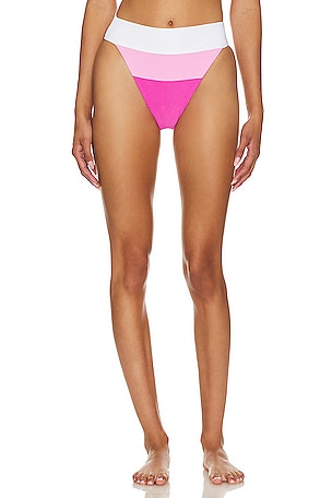 BRAGUITA BIKINI ALEXIS BEACH RIOT