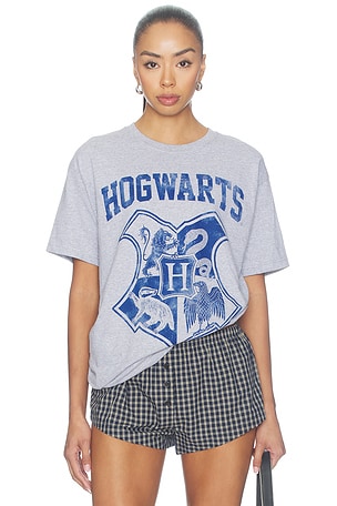 Hogwarts Tee BIOWORLD