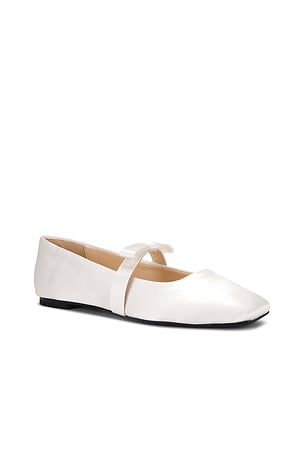 BLACK SUEDE STUDIO Dea Flat in White