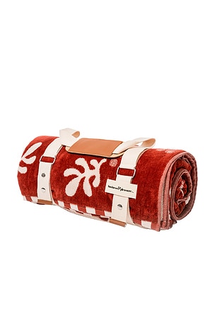 Beach Blanket in Beno?t Le Sirenuse Jacquard business & pleasure co.