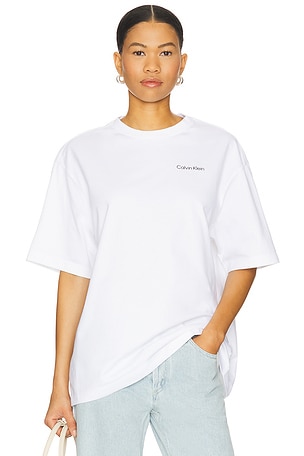 Calvin Klein Flower Applique Relaxed Crewneck Tee in White. Size XL/1X. Also