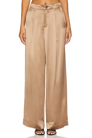 PANTALON NOURACAMI NYC$295NOUVEAU