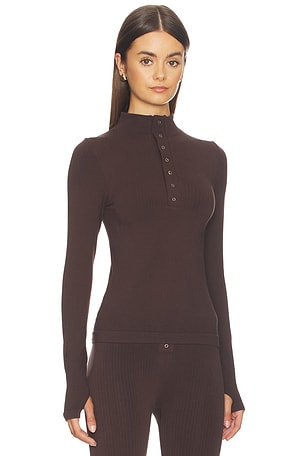 CORDOVA Vail Top in Chocolate