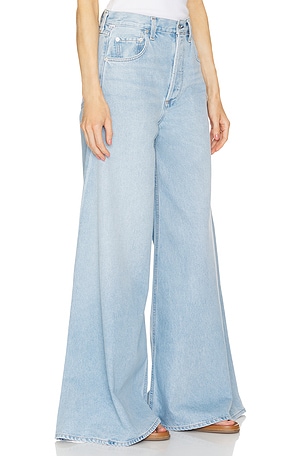 Citizens of Humanity Amari Ultra Wide Leg in Denim-Light