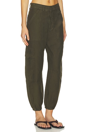 Citizens of humanity pantalón cargo ciela en color verde oscuro