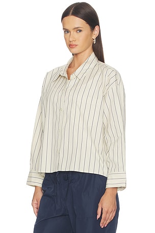 Citizens of Humanity Petit Ami Shirt in Cream. Size L. Also