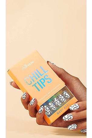 Chillhouse Wavy Baby Chill Tips Press-On Nails in Wavy Baby