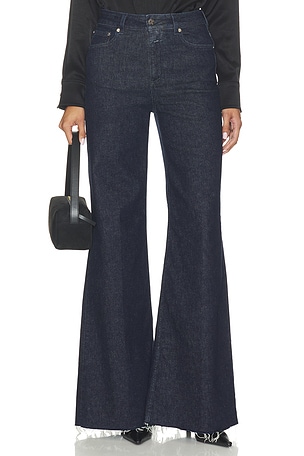 Glow Up Flare Jeans CLOSED