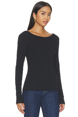 Closed manga larga con escote profundo en la espalda deep back longsleeve en color negro