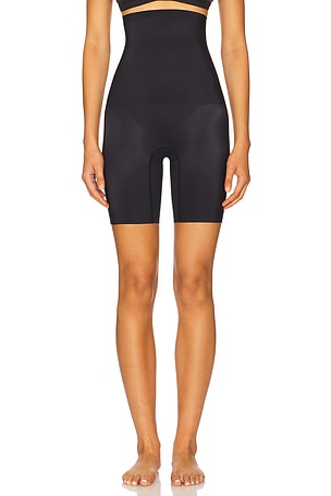 Zone Smoothing High-waisted Short Commando