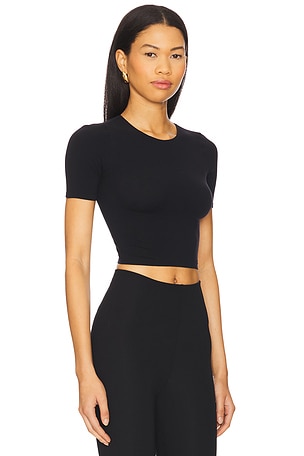 Commando Ballet Body Cropped Crewneck Tee in Black