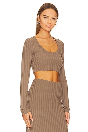 COTTON CITIZEN Capri Crop Long Sleeve Top in Brown