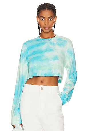 crop top tie dye shirt