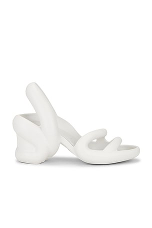Kobarah Sandal Camper