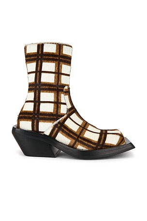 Quetal Boot CamperLab