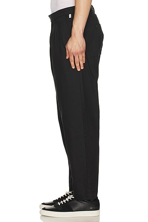 Harro Pleat Pant Critical Slide