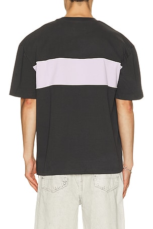 Critical slide camisa N/A en color negro
