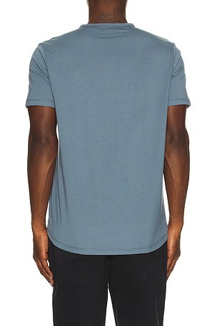 Cuts AO Henley Tee in Blue. Size XXL/2X. Also