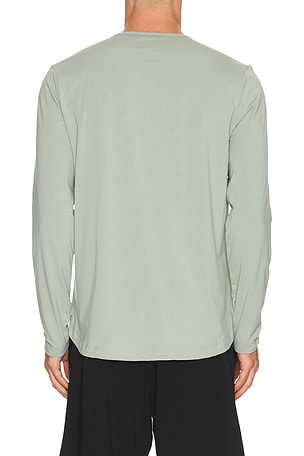 Cuts Curve Hem Long Sleeve Henley in Slate. Size M. Also