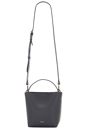 BOLSA MINI BUCKET LINEA Cuyana