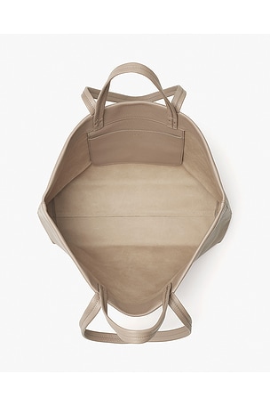 Cuyana Classic Easy Tote Bag in Cream