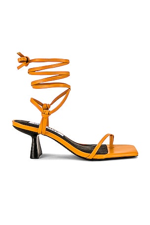 Sailor Heel Caverley