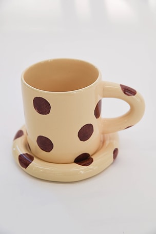 Damson Madder Chubby Saucer in Cream