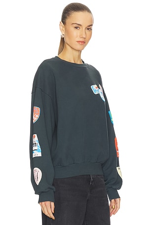 DAYDREAMER Ski Patch & Pass Collector Oversized Crew Sweatshirt in Charcoal. Size S/M. Also