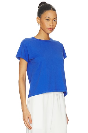 DAYDREAMER Solid Solo Tee in Royal