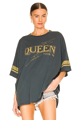DAYDREAMER Queen Tour '80 Tee in Vintage Black | REVOLVE DAYDREAMER Queen Tour '80 Tee in Vintage Black | REVOLVE